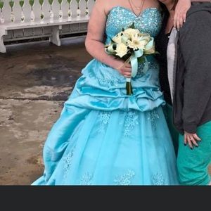 Prom dress size 16
